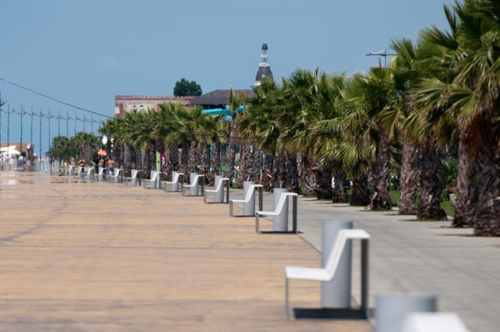 Apart Hotel Orbi Sea Towers Batumi Ngoại thất bức ảnh